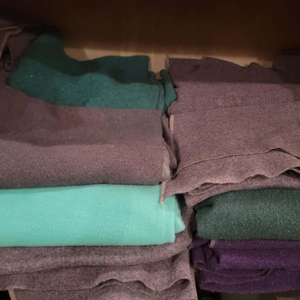 WOOL BLEND BLANKETS  !!LIMIT 3!!